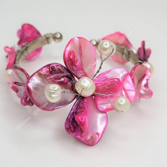 PINK Sea Shell With Simulated Pearl Beads Cuff Bracelet - Adjustable - Picture 5 of 10